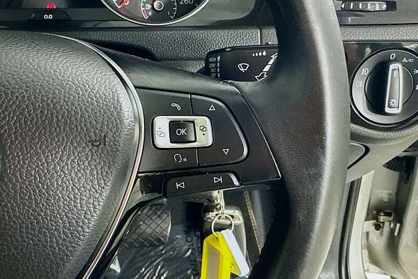 2014 Volkswagen Golf 103TSI Highline 7