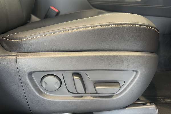 2024 Mazda CX-80 G40e Touring KL