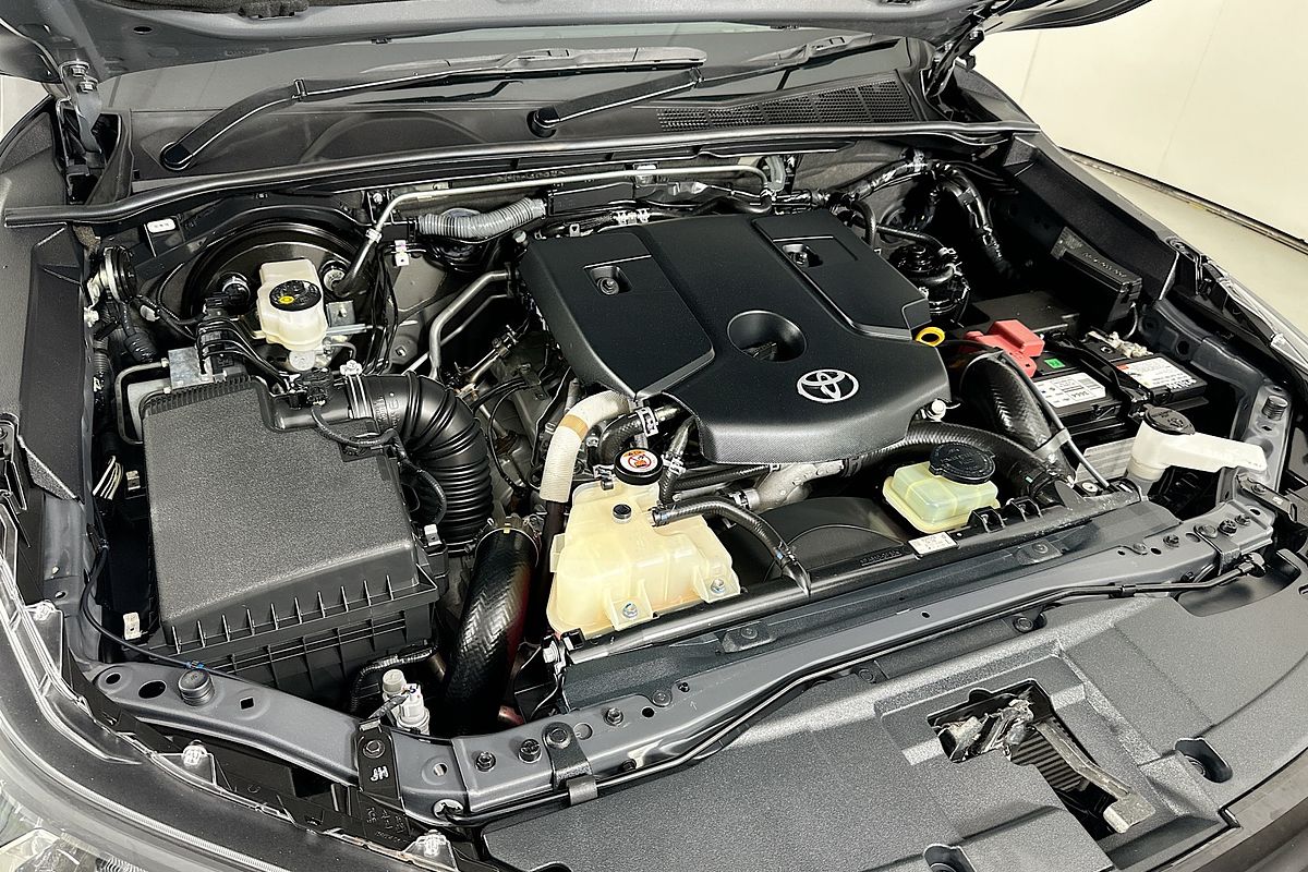 2022 Toyota HILUX SR GUN126R