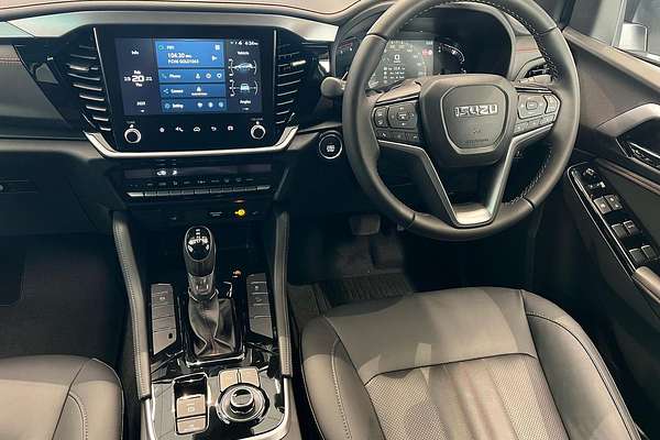 2025 Isuzu MU-X X-TERRAIN