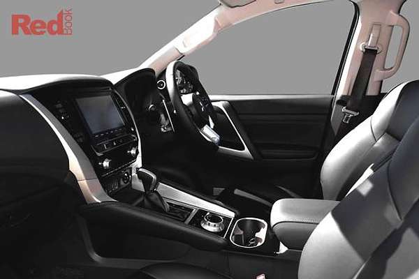 2025 Mitsubishi Pajero Sport Exceed QG thumb-15