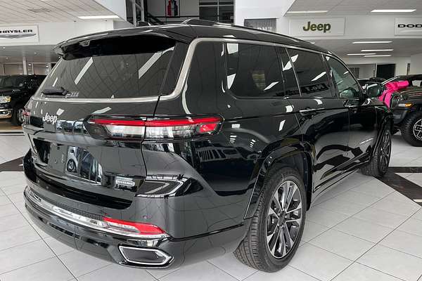 2023 Jeep Grand Cherokee Overland WL