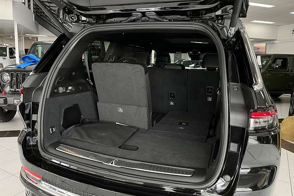 2023 Jeep Grand Cherokee Overland WL