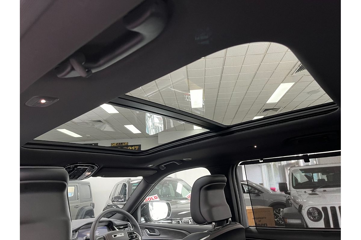 2023 Jeep Grand Cherokee Overland WL