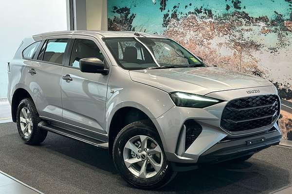 2025 Isuzu MU-X LS-M