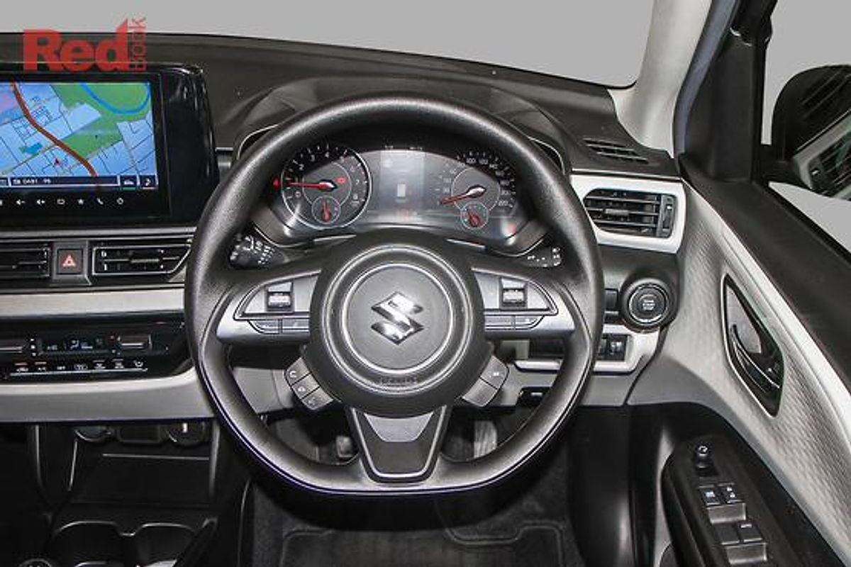 2025 Suzuki Swift Hybrid UZ