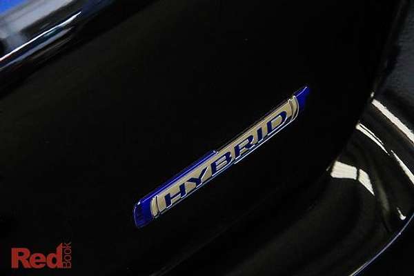 2025 Suzuki Swift Hybrid UZ