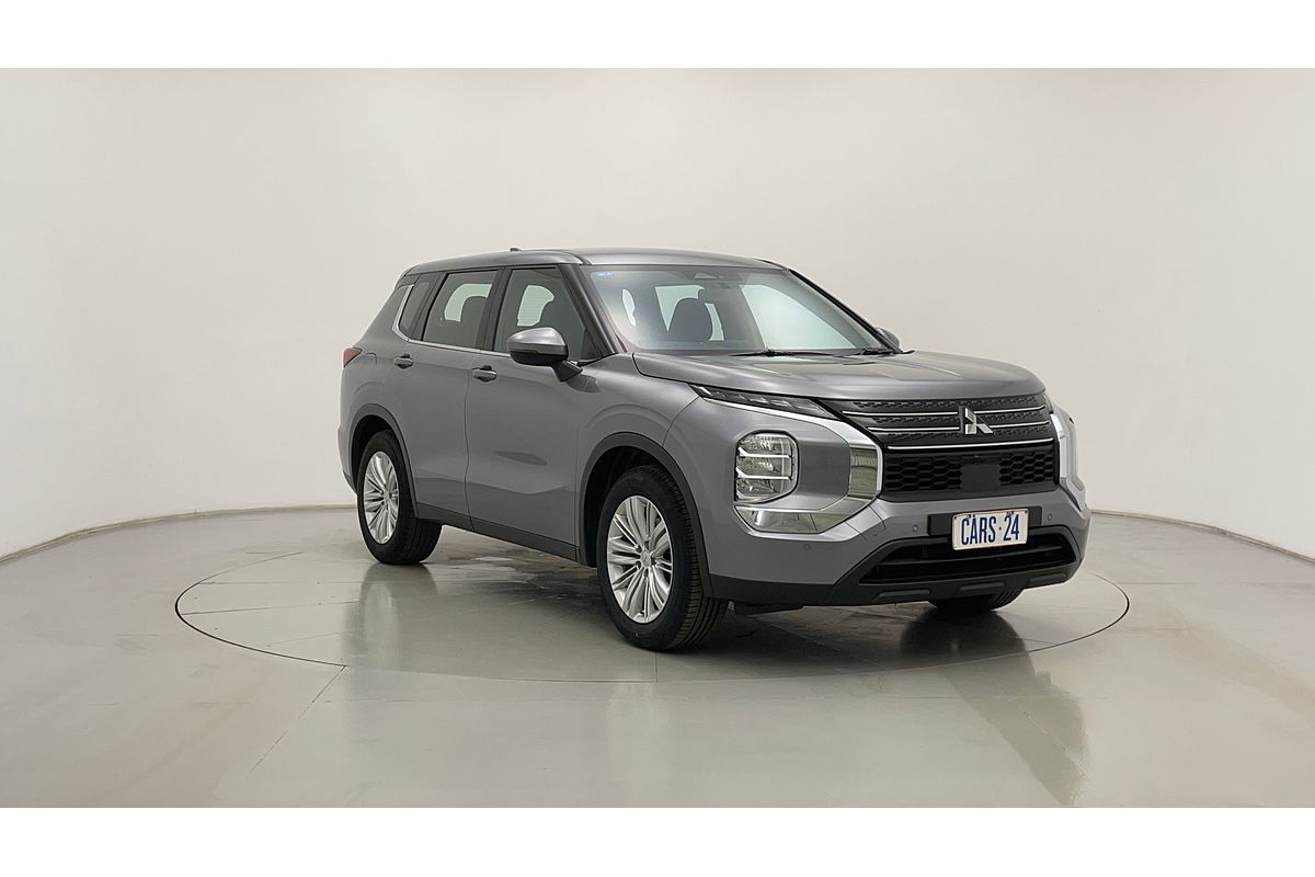 2022 Mitsubishi Outlander ES ZM