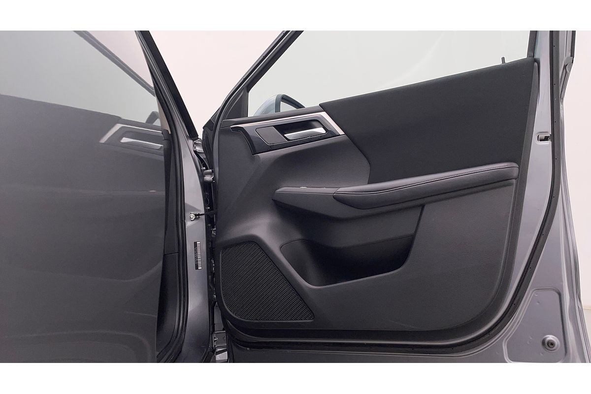 2022 Mitsubishi Outlander ES ZM