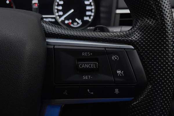 2022 Mitsubishi Outlander ES ZM