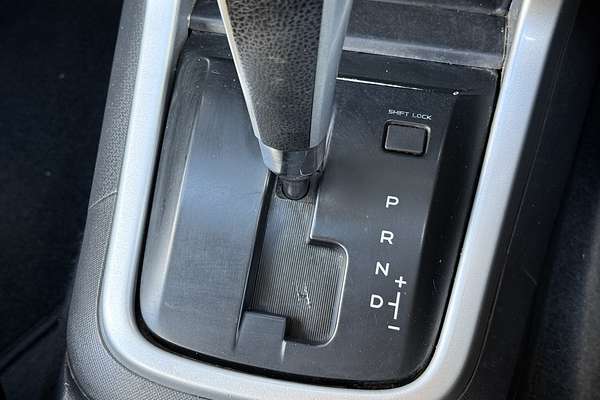 2012 Isuzu D-MAX LS High Ride Rear Wheel Drive