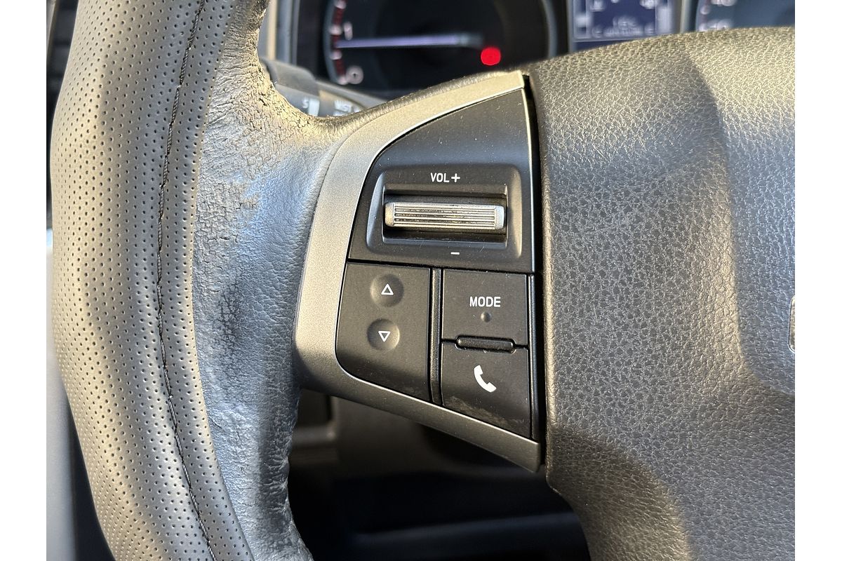 2012 Isuzu D-MAX LS High Ride Rear Wheel Drive