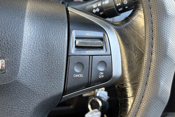 2012 Isuzu D-MAX LS High Ride Rear Wheel Drive