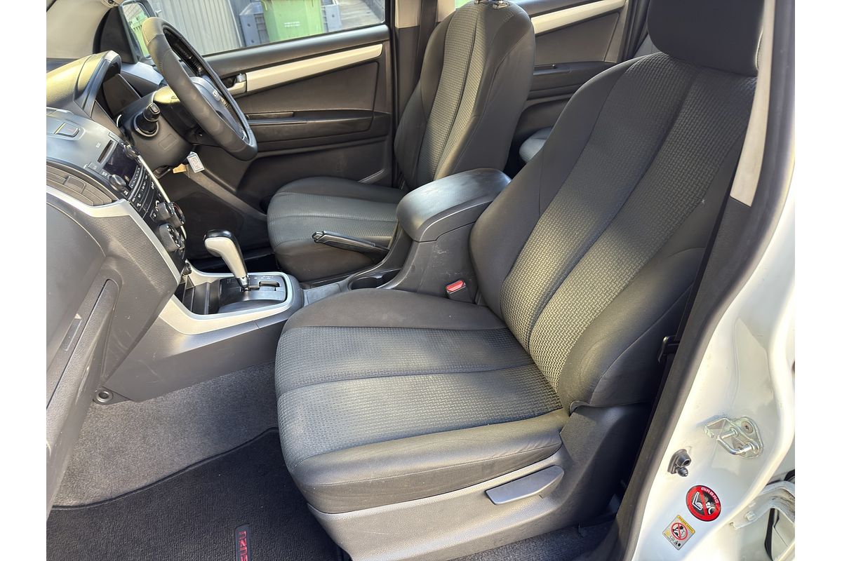 2012 Isuzu D-MAX LS High Ride Rear Wheel Drive