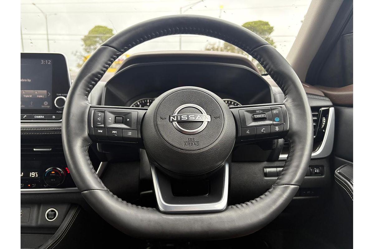 2024 Nissan X-TRAIL ST-L T33