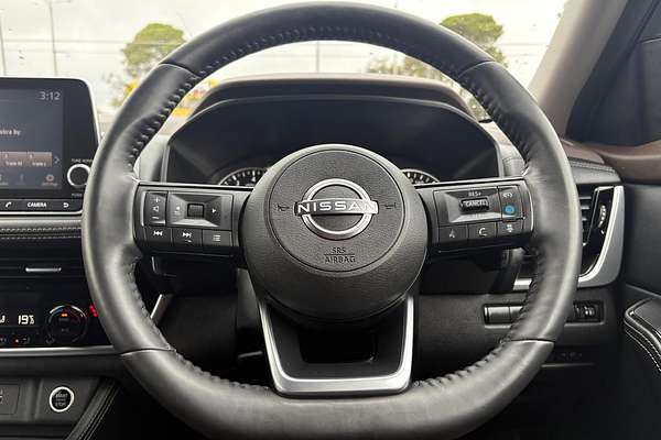 2024 Nissan X-TRAIL ST-L T33