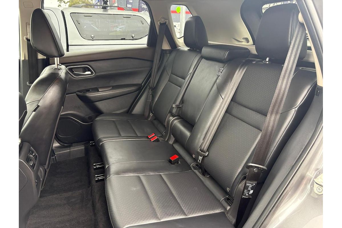 2024 Nissan X-TRAIL ST-L T33
