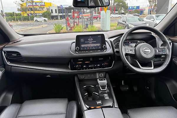 2024 Nissan X-TRAIL ST-L T33