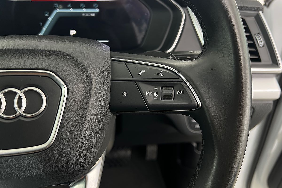 2023 Audi Q5 35 TDI FY