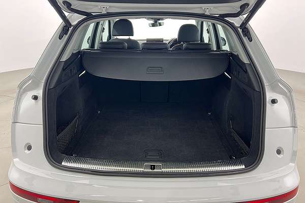 2023 Audi Q5 35 TDI FY thumb-19