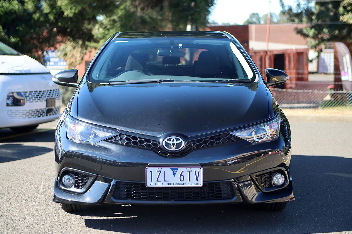 2016 Toyota Corolla SX ZRE182R