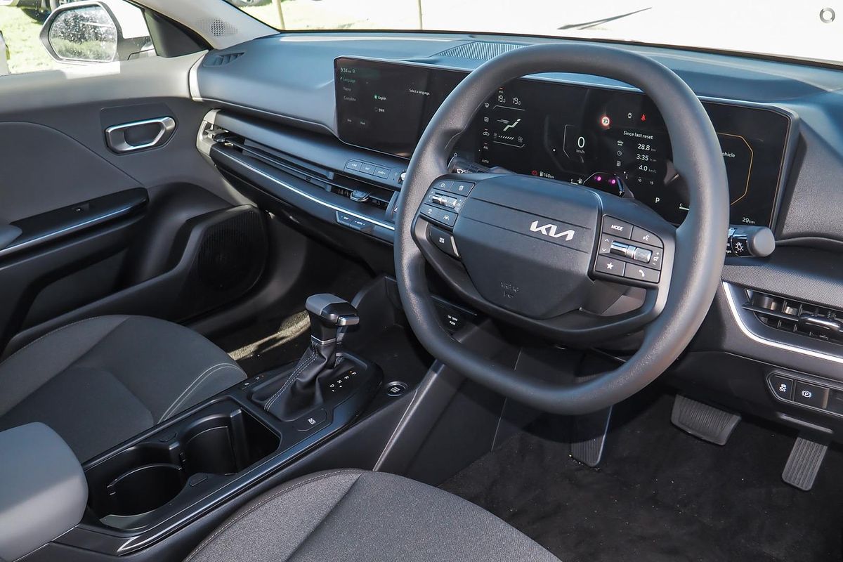 2025 Kia K4 Sport CL4m