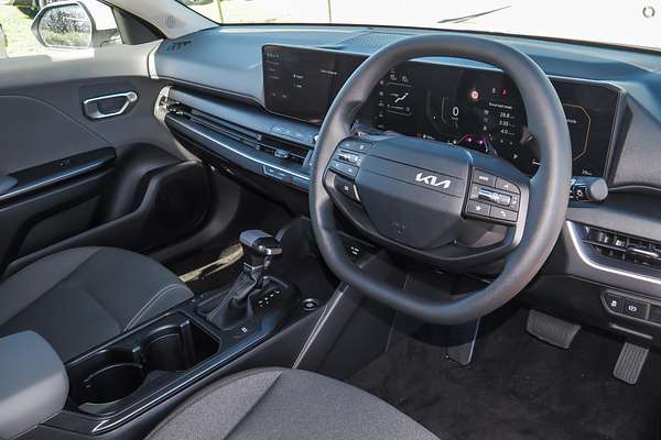 2025 Kia K4 Sport CL4m