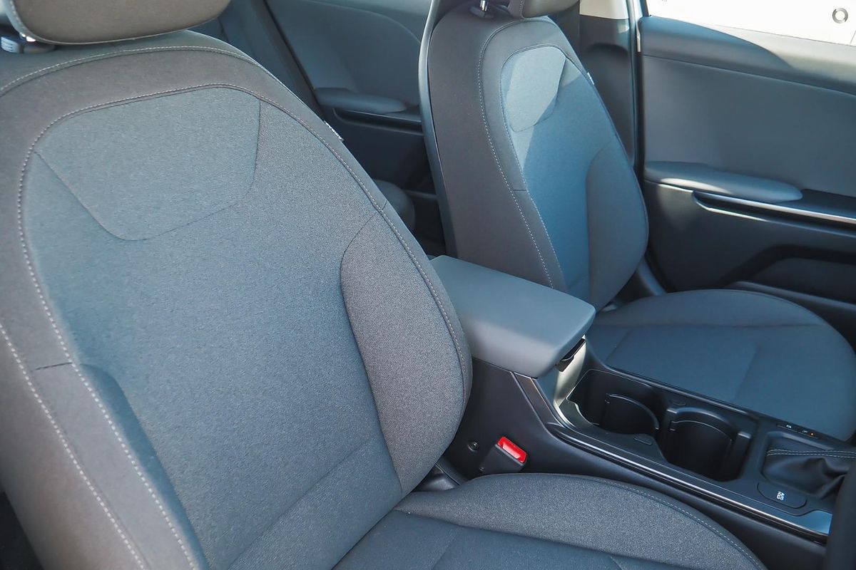 2025 Kia K4 Sport CL4m