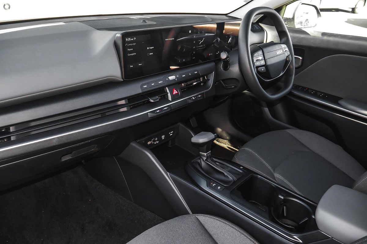 2025 Kia K4 Sport CL4m