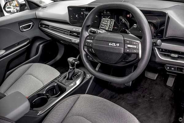 2025 Kia K4 Sport CL4m