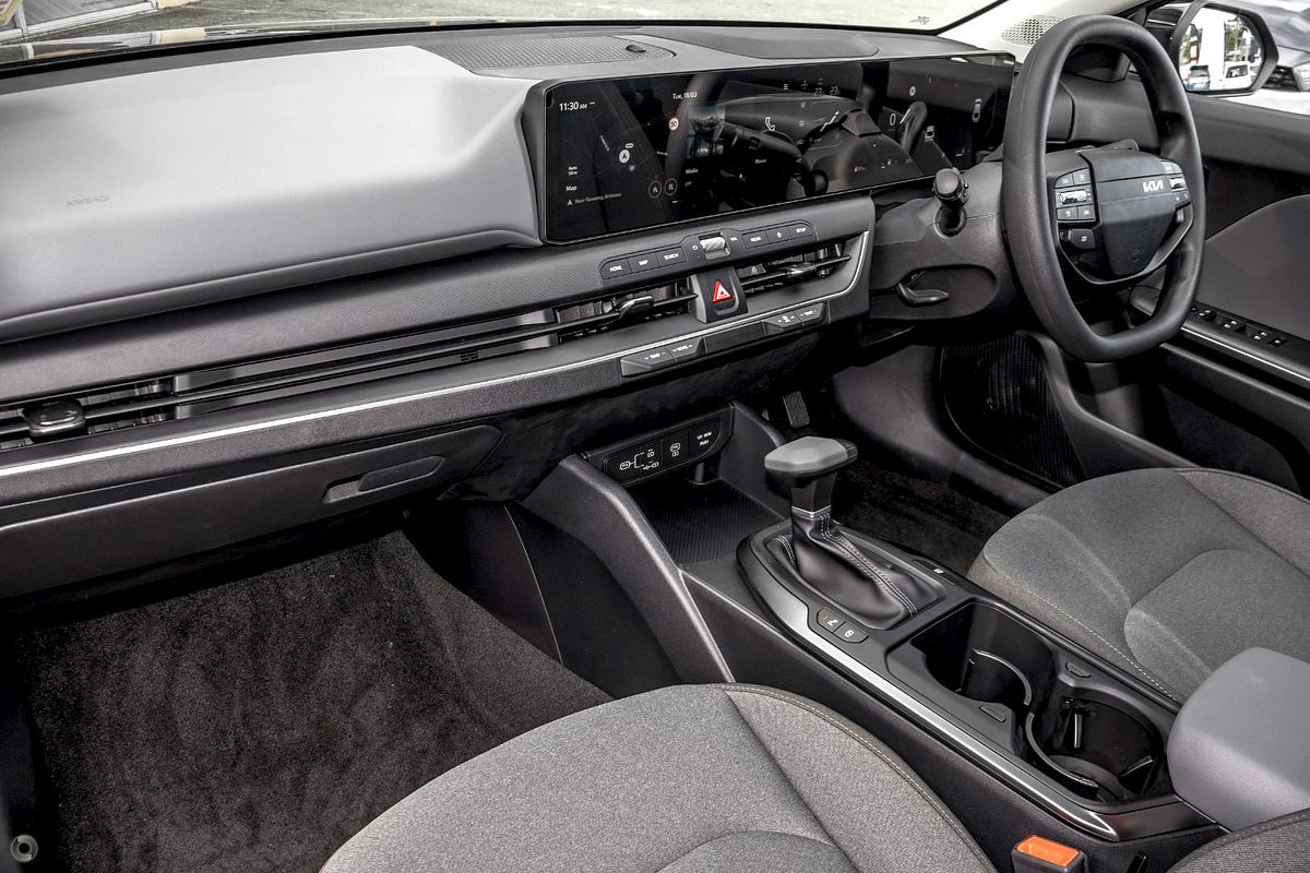 2025 Kia K4 Sport CL4m