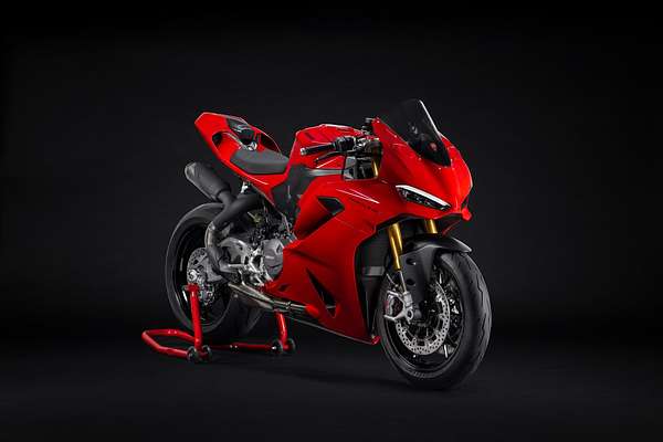 2025 Ducati PANIGALE V2S