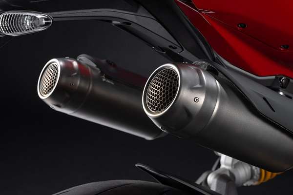 2025 Ducati PANIGALE V2S