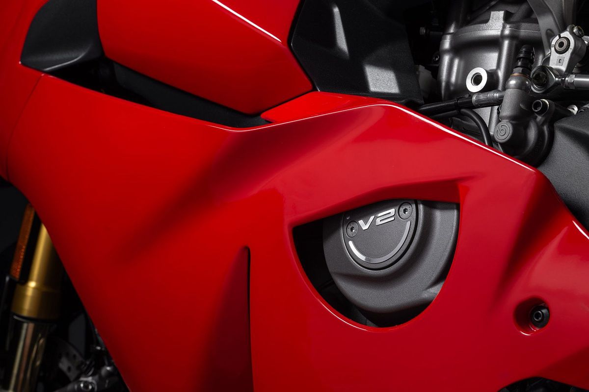 2025 Ducati PANIGALE V2S