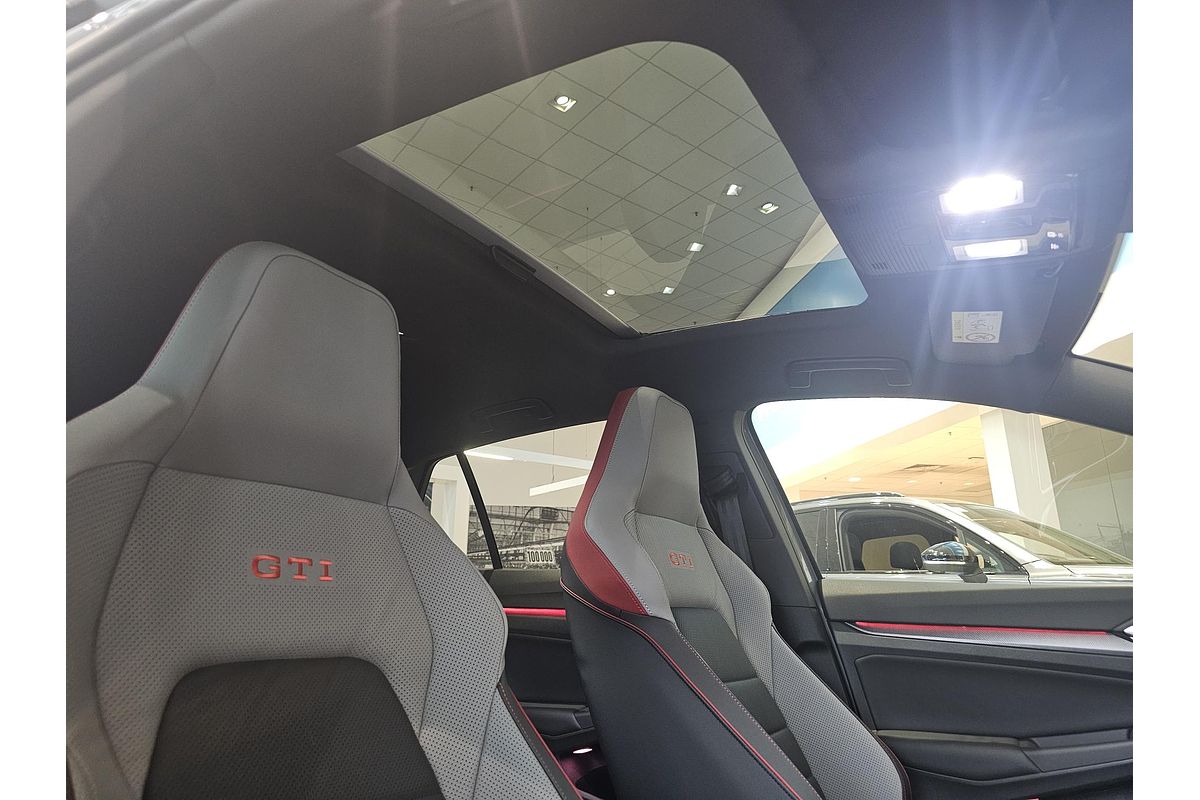 2025 Volkswagen Golf GTI 8.5