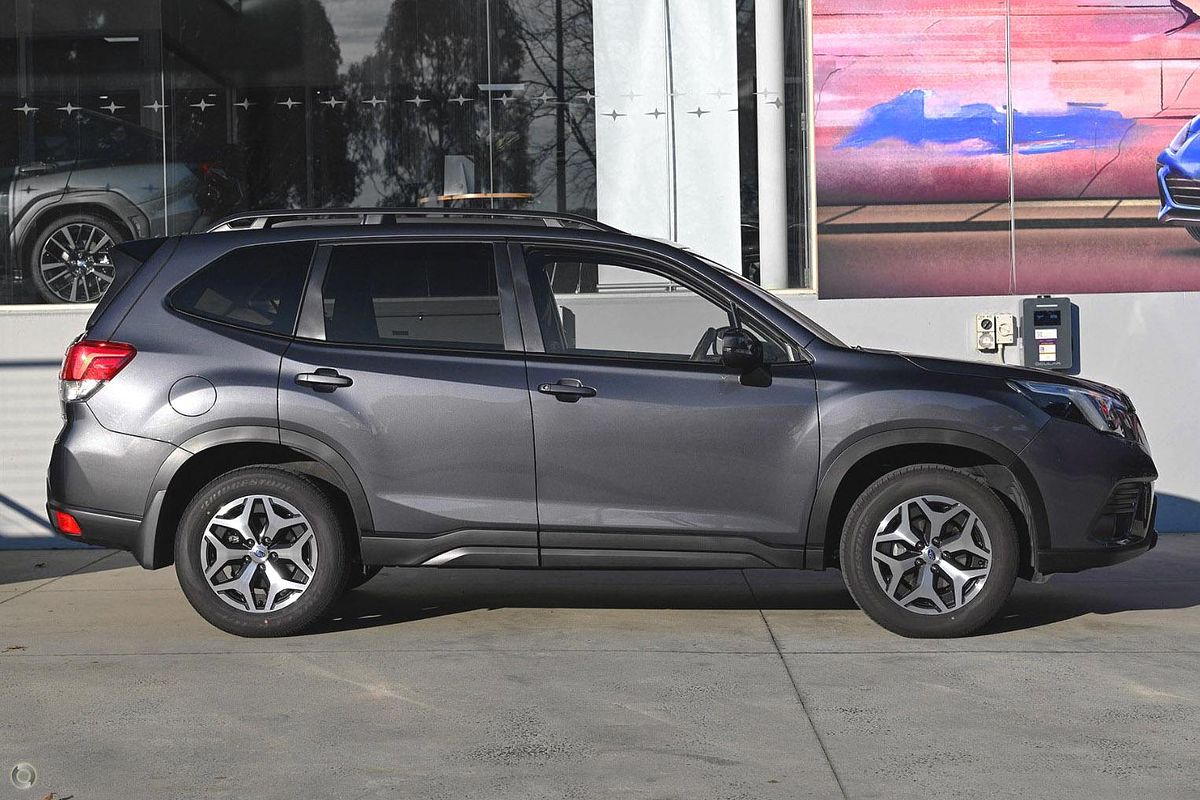 2025 Subaru Forester 2.5i S5
