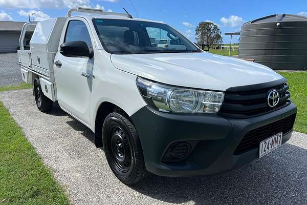 2015 Toyota Hilux Workmate GUN122R Rear Wheel Drive