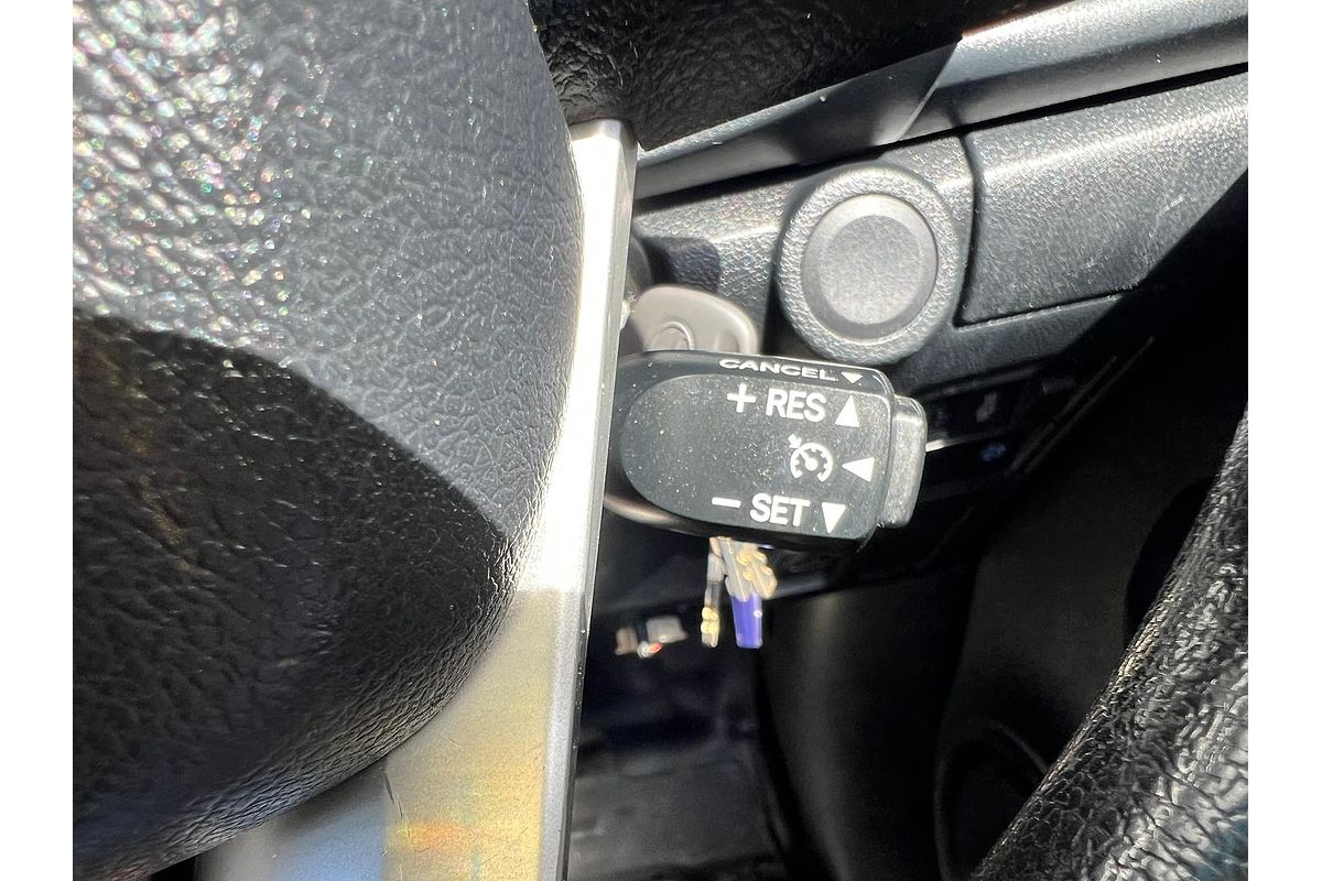 2015 Toyota Hilux Workmate GUN122R Rear Wheel Drive