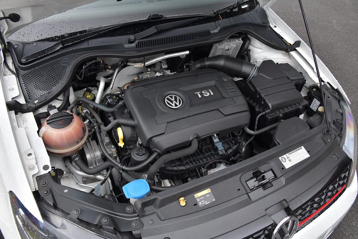 2015 Volkswagen Polo GTI 6R