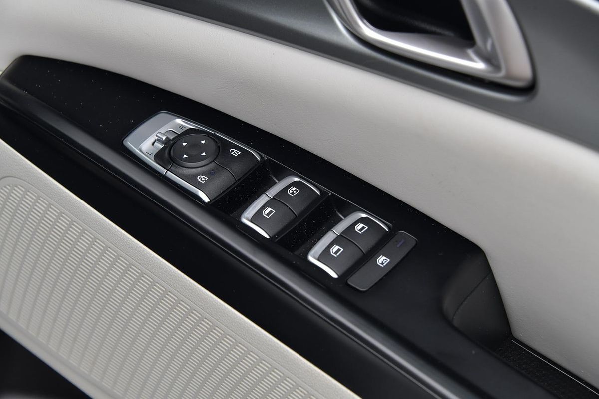 2021 Kia Carnival S KA4