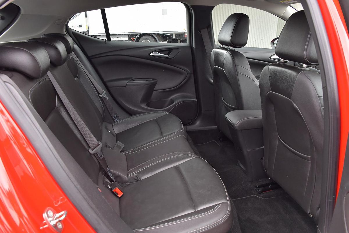 2017 Holden Astra RS-V BK
