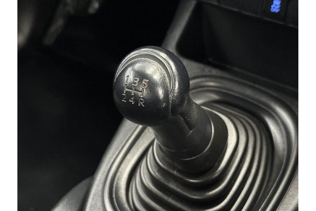 2018 Toyota Hilux Workmate TGN121R Rear Wheel Drive