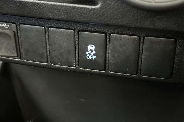 2018 Toyota Hilux Workmate TGN121R Rear Wheel Drive