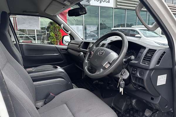 2016 Toyota Hiace KDH221R