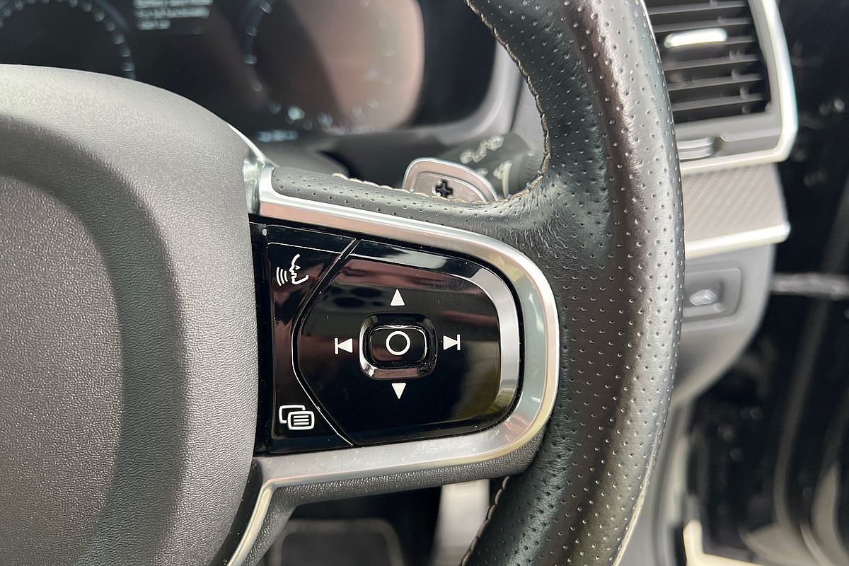 2017 Volvo XC90 D5 R-Design
