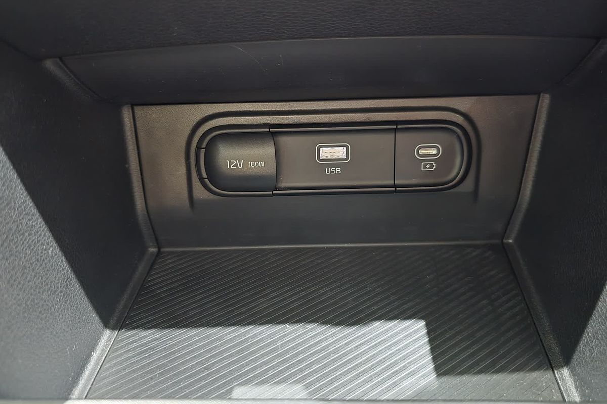 2022 Kia Sportage S NQ5