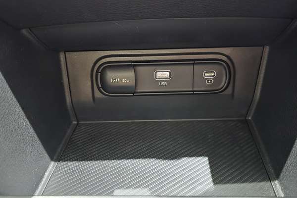 2022 Kia Sportage S NQ5