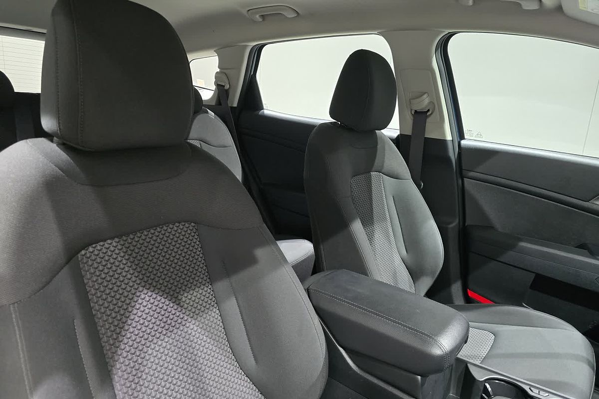 2022 Kia Sportage S NQ5
