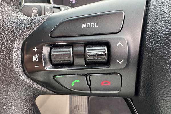 2015 Kia Carnival S YP