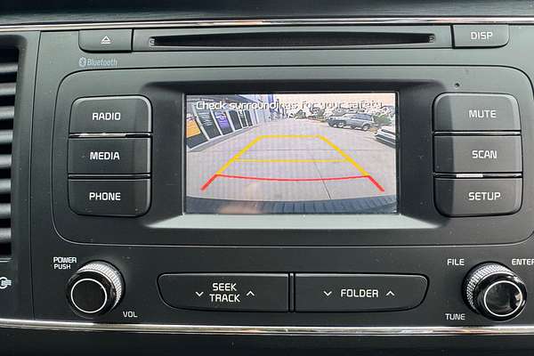 2015 Kia Carnival S YP